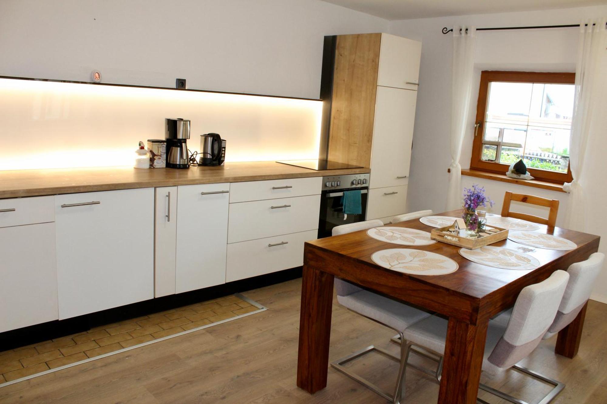 Ferienhaus Mit Garten Fuer Bis Zu 6 Personen Розенхайм Екстериор снимка